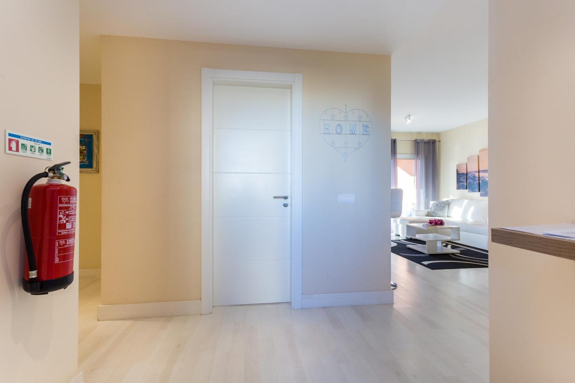 Algarve Sun Apartment Litoralmar Portimao Bagian luar foto
