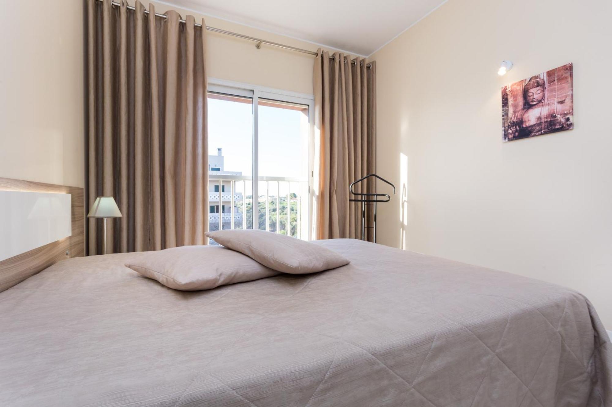 Algarve Sun Apartment Litoralmar Portimao Bagian luar foto
